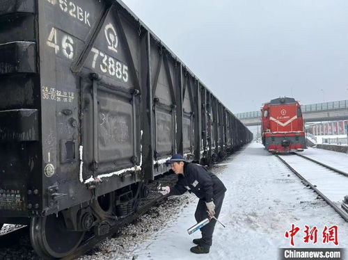 湖南鐵路精準調度運力保障低溫凍雨天氣下電煤與飼料生產運輸